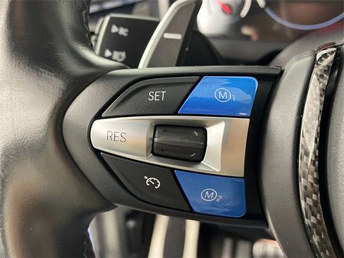 Used 2018 BMW X5 M image 13