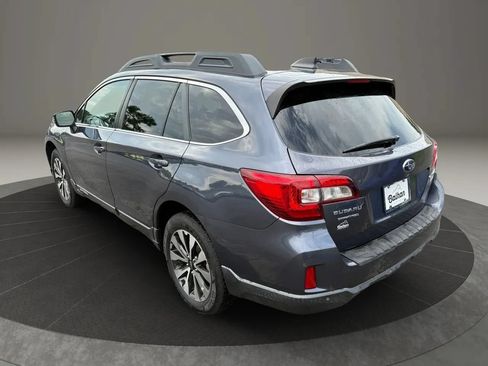 Used 2017 Subaru Outback 2.5i Limited AWD/4WD image 9
