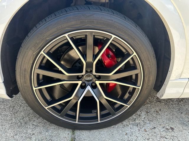 Used 2019 Audi Q8 Premium Plus AWD/4WD image 20