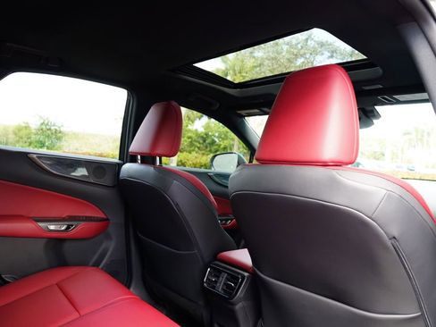 Used 2024 Lexus NX 250 FWD image 29