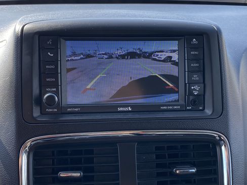 Used 2016 Dodge Grand Caravan SE w/ Quick Order Package 29E SE FWD image 21