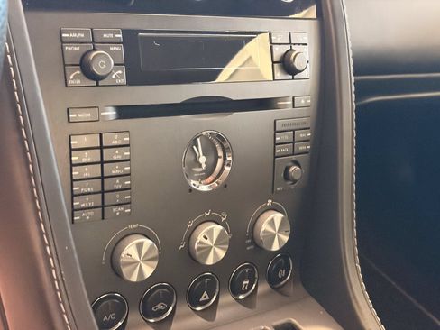 Used 2008 Aston Martin V8 Vantage Coupe RWD image 20