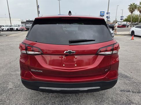 Certified 2024 Chevrolet Equinox LT image 12