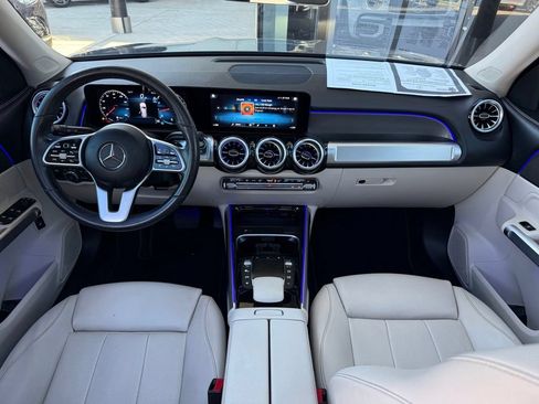 Certified 2023 Mercedes-Benz GLB 250 image 11