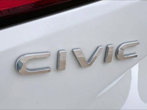 Used 2022 Honda Civic EX-L image 29