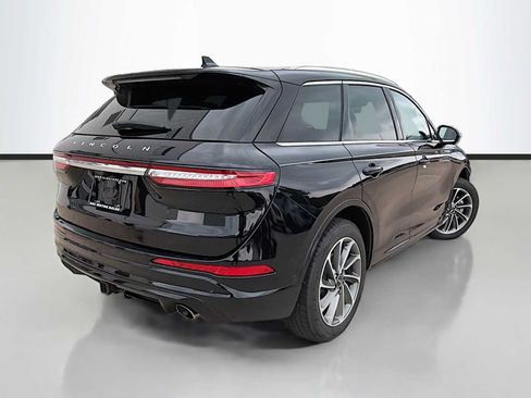 Used 2022 Lincoln Corsair Grand Touring w/ Towing Package AWD/4WD image 3