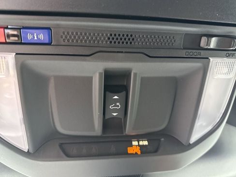 New 2026 Subaru Forester Premium AWD/4WD image 12