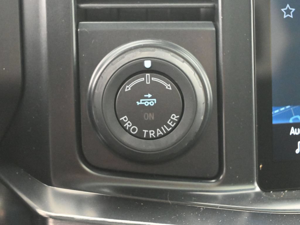 New 2026 Ford F250 Lariat w/ Black Appearance Package AWD/4WD image 25