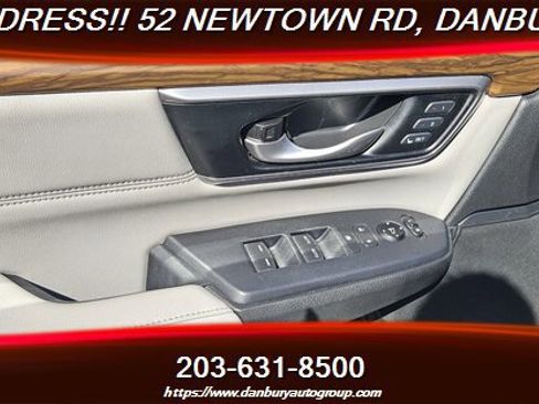 Used 2019 Honda CR-V Touring image 8