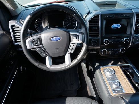 Used 2021 Ford Expedition Platinum image 20