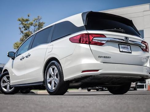 Used 2019 Honda Odyssey EX-L image 2