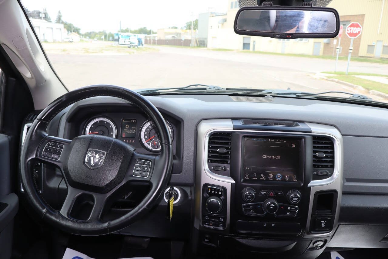 Used 2015 RAM 1500 Big Horn AWD/4WD image 7