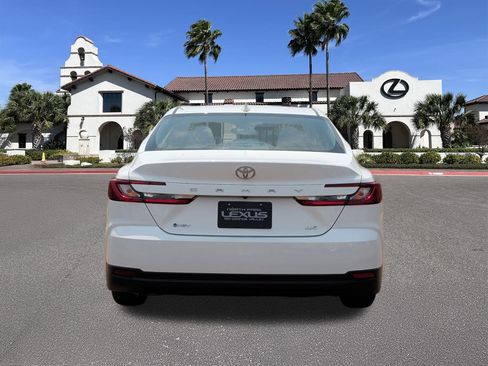 Used 2025 Toyota Camry LE FWD image 3