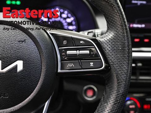 Used 2022 Kia Forte GT-Line w/ GT-Line Premium Package image 16