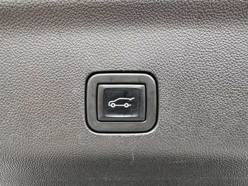 Certified 2023 Chevrolet Tahoe RST AWD/4WD image 44