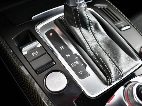 Used 2013 Audi RS 5 AWD/4WD image 35