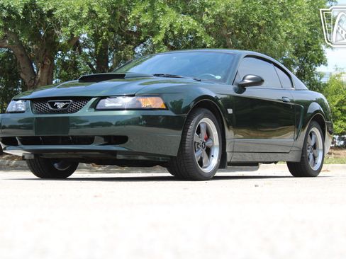 Used 2001 Ford Mustang Bullitt RWD image 2