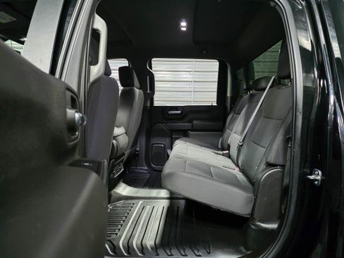 Used 2022 GMC Sierra 2500 Pro w/ Convenience Package image 19