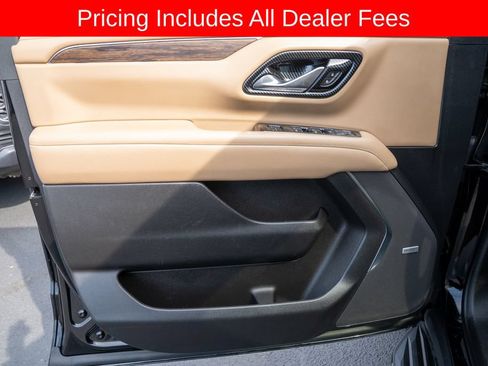 Used 2021 Chevrolet Tahoe Premier w/ Premium Package RWD image 15