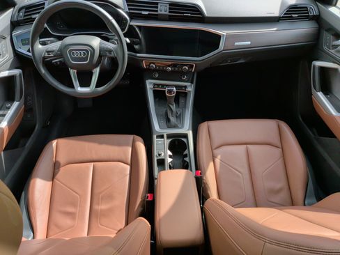 Used 2023 Audi Q3 2.0T Premium Plus w/ Premium Plus Package image 30