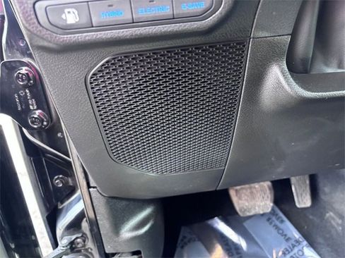 Used 2025 Jeep Wrangler Unlimited Sport S 4xe w/ Convenience Group image 14