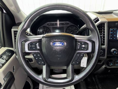 Used 2020 Ford F250 XL w/ Power Equipment Group AWD/4WD image 18