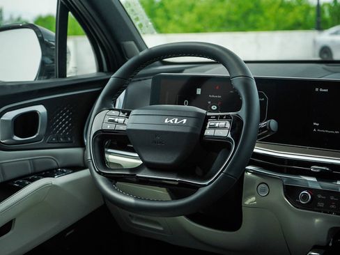 New 2026 Kia Sorento SX Prestige AWD/4WD image 16