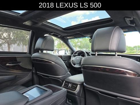 Used 2018 Lexus LS 500 AWD w/ Luxury Package image 12