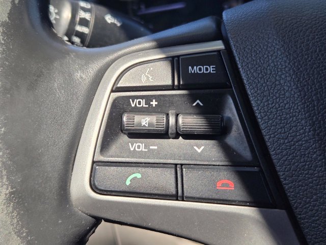 Used 2018 Hyundai Elantra Value Edition FWD image 18