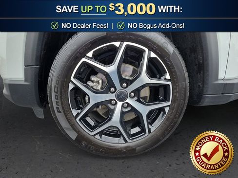 Used 2025 Jeep Compass Limited image 13