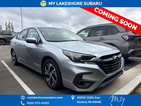 Used 2025 Subaru Legacy Premium AWD/4WD image 1