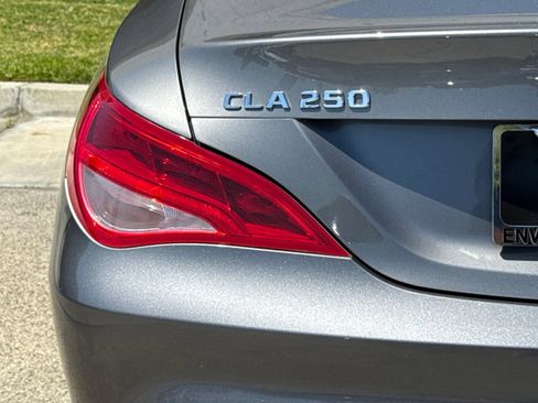 Used 2019 Mercedes-Benz CLA 250 image 11