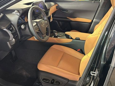 New 2026 Lexus UX 300h AWD image 22