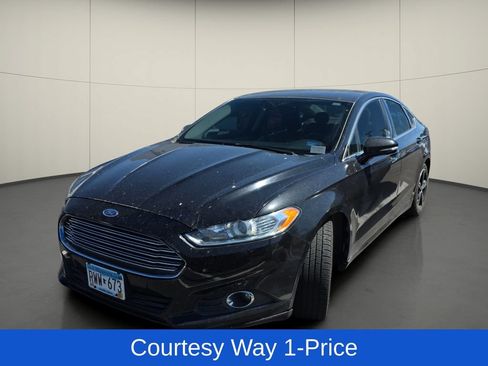 Used 2016 Ford Fusion SE w/ Equipment Group 202A FWD image 4