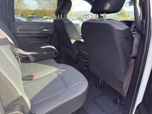 Used 2022 RAM 3500 Big Horn image 19