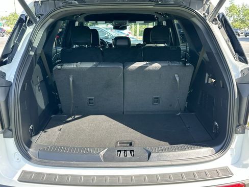 Used 2025 Ford Explorer ST-Line w/ Premium Package image 27