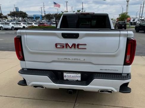 New 2026 GMC Sierra 1500 Denali w/ Technology Package AWD/4WD image 9