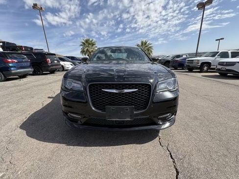 Used 2017 Chrysler 300 S w/ Safetytec Plus Group image 8
