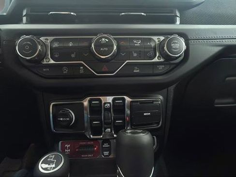 New 2026 Jeep Wrangler Rubicon image 16