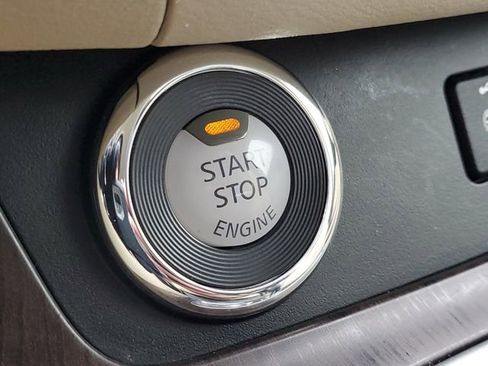 Used 2020 Nissan Murano Platinum image 19