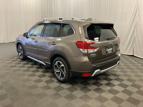 Used 2023 Subaru Forester Touring AWD/4WD image 4