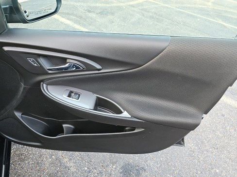 Used 2020 Chevrolet Malibu LS image 15