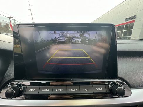 Used 2023 Kia Forte LXS w/ LXS Technology Package image 19