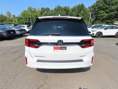 New 2026 Honda Odyssey Sport-L image 5