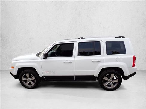 Used 2016 Jeep Patriot High Altitude AWD/4WD image 2