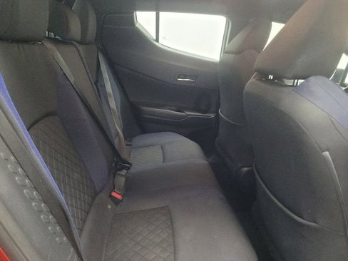 Used 2021 Toyota C-HR XLE FWD image 19