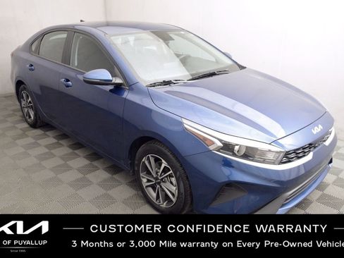 Certified 2023 Kia Forte LXS w/ LXS Technology Package image 3