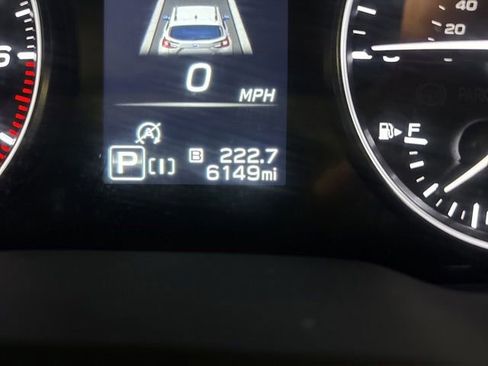Used 2024 Subaru Crosstrek 2.5i Limited AWD/4WD image 24