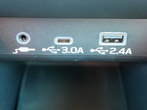 Certified 2025 Subaru Outback Premium image 62