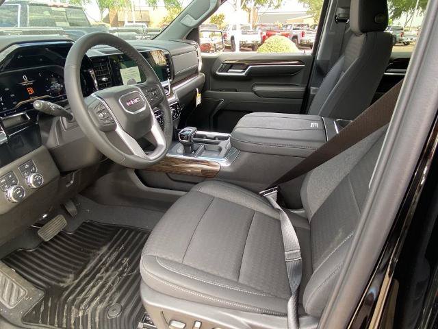 Used 2024 GMC Sierra 1500 Elevation w/ X31 Off-Road Package AWD/4WD image 2